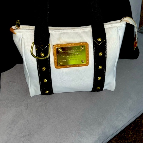 Authentic Louis Vuitton Antigua Cabas PM Tote - Picture 3 of 5